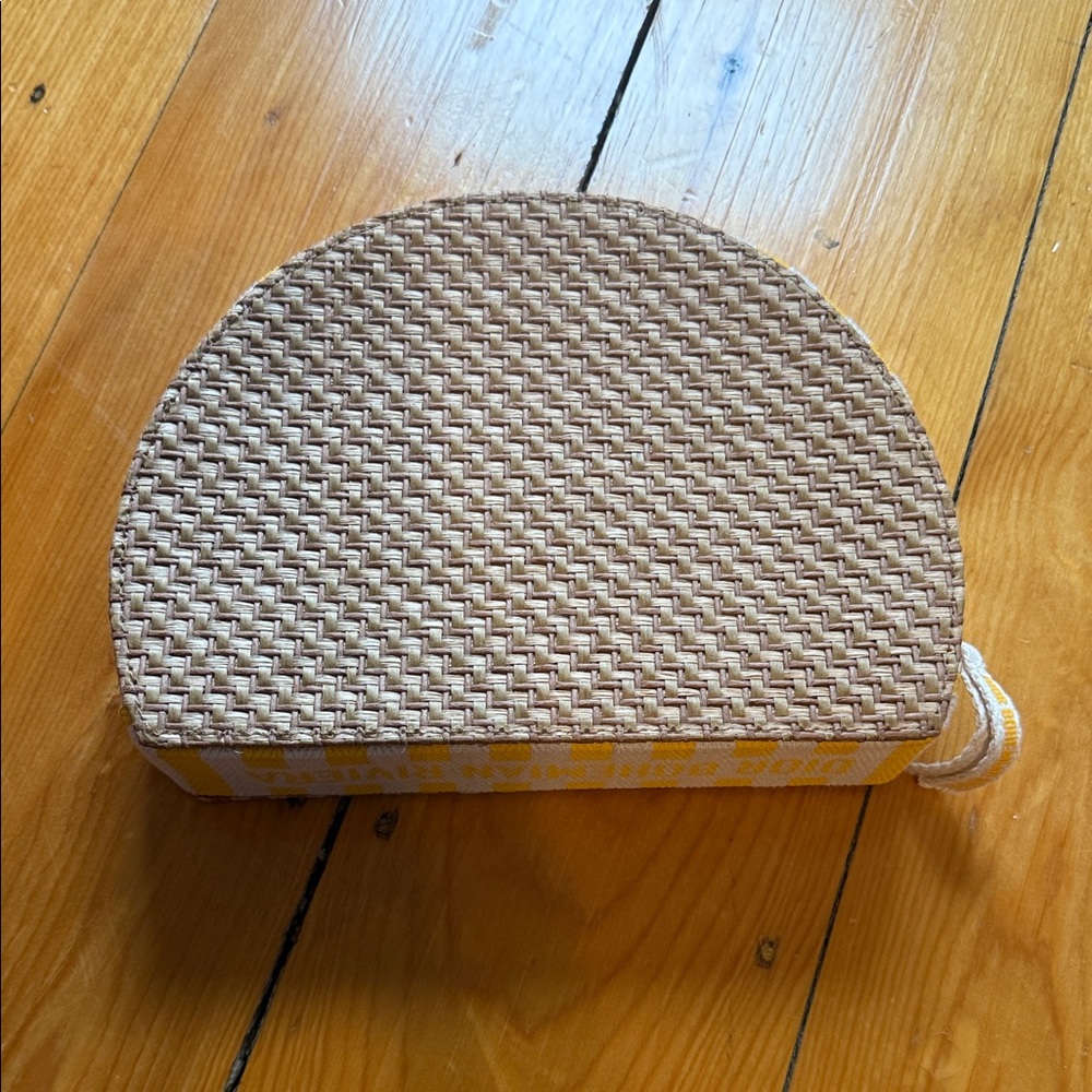 Dior Beaute bohemian riviera clutch